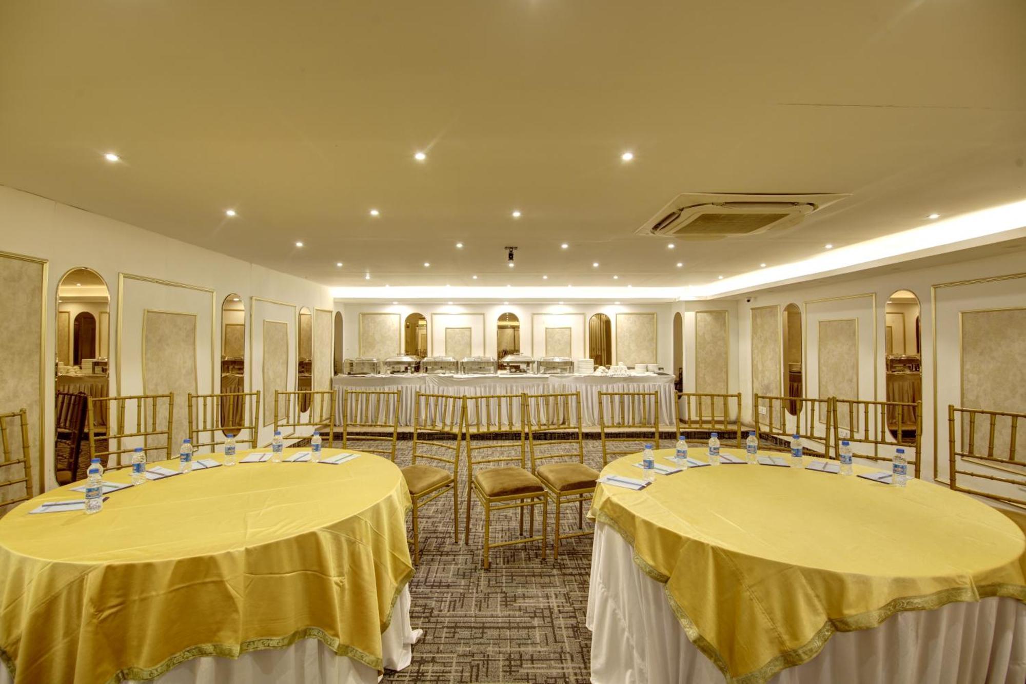 Hotel Town Pallace Inn Patel Nagar New Delhi Exterior photo